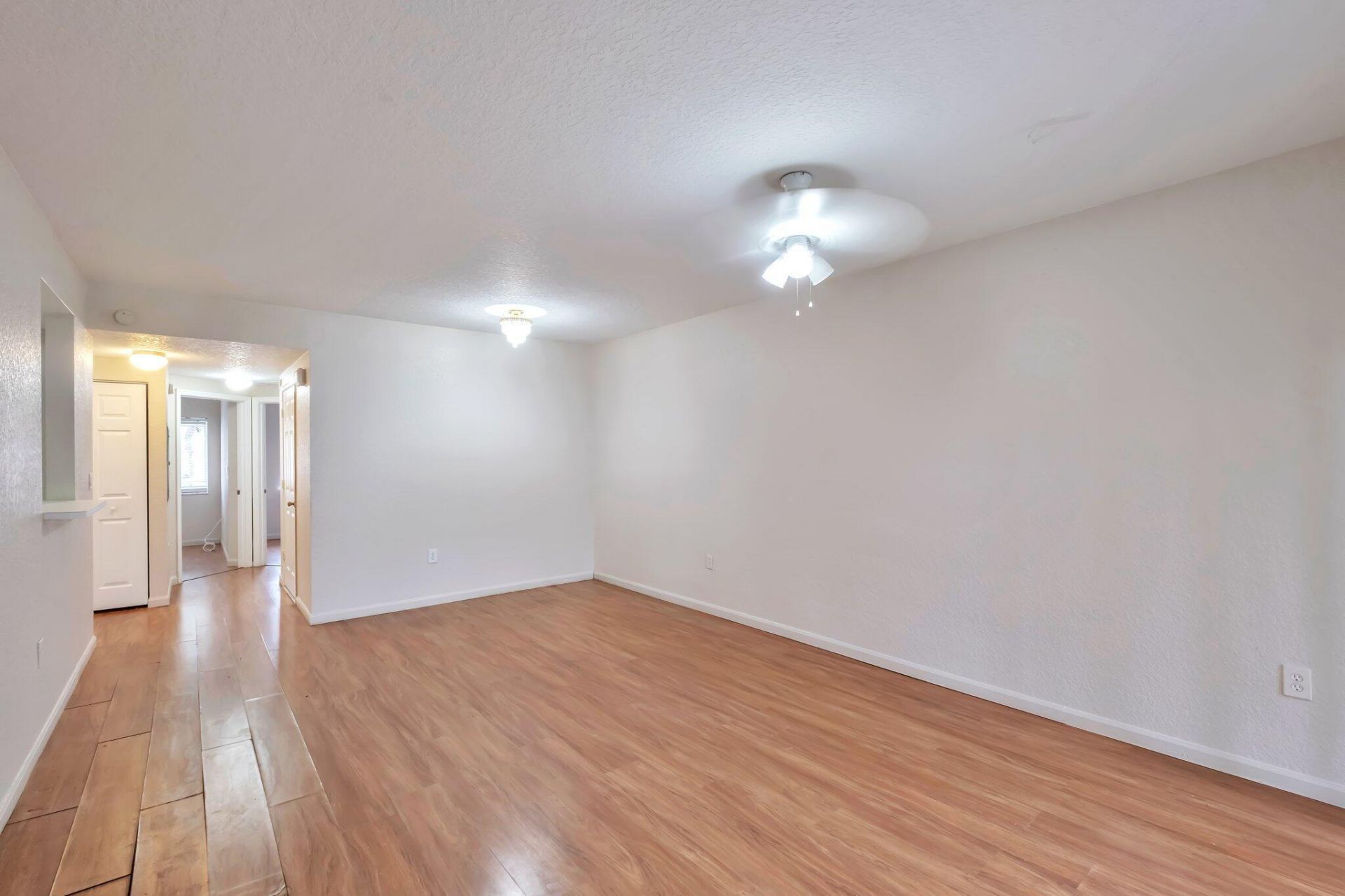 1103 Golden Lakes Boulevard, Unit 1013, West Palm Beach, FL 33411 Photo