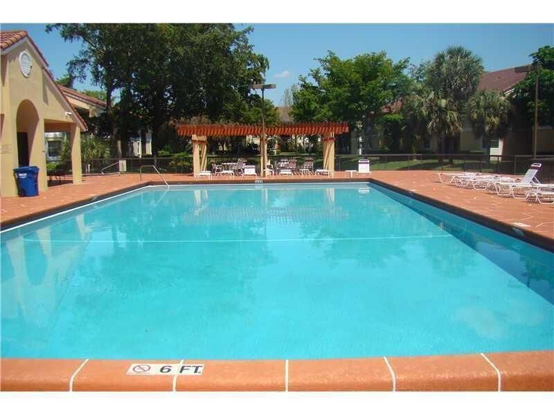5721 Riverside Drive, Unit 102b5, Coral Springs, FL 33067 Photo