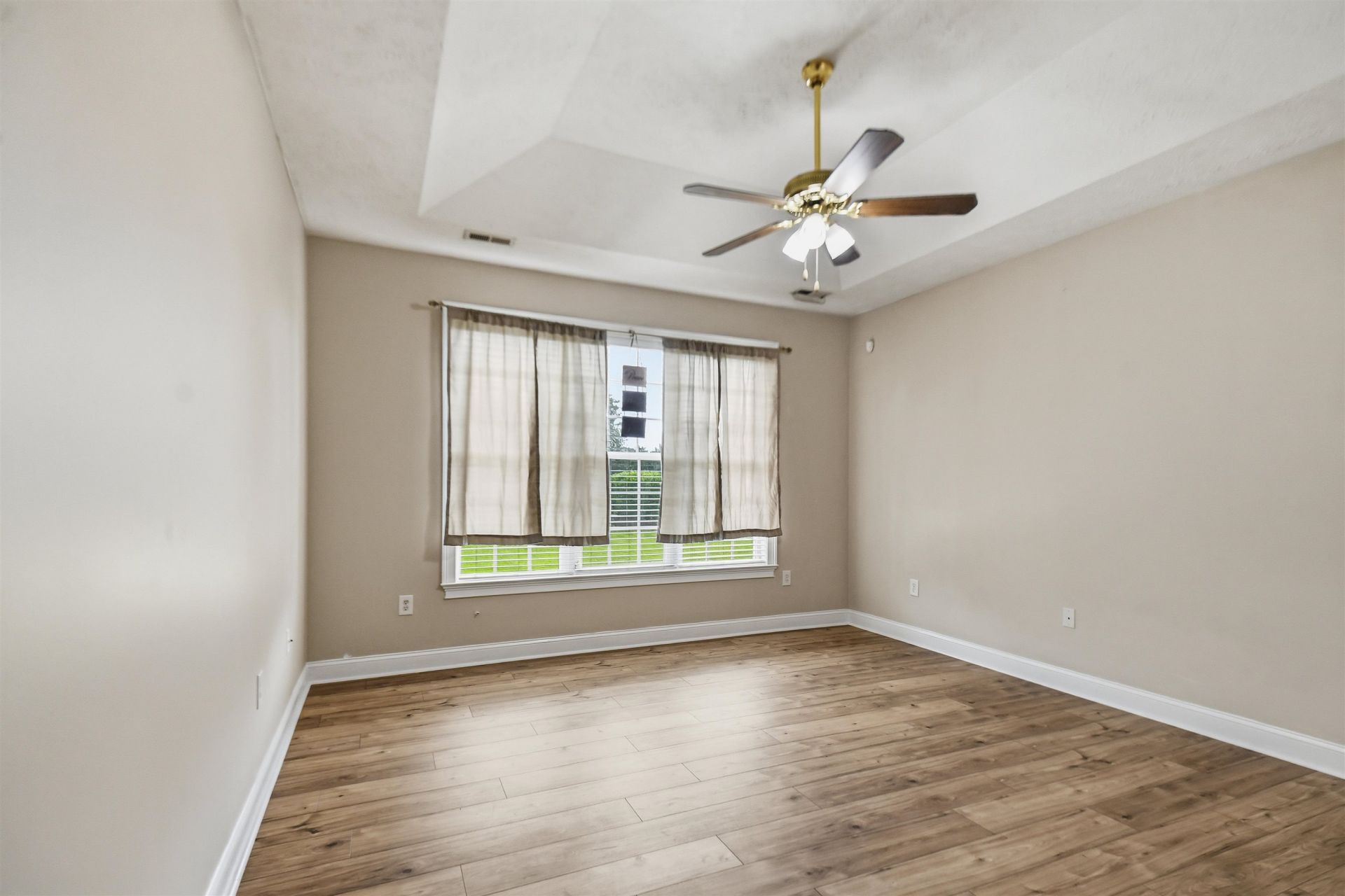 3600 Kingsley Dr. Photo 17