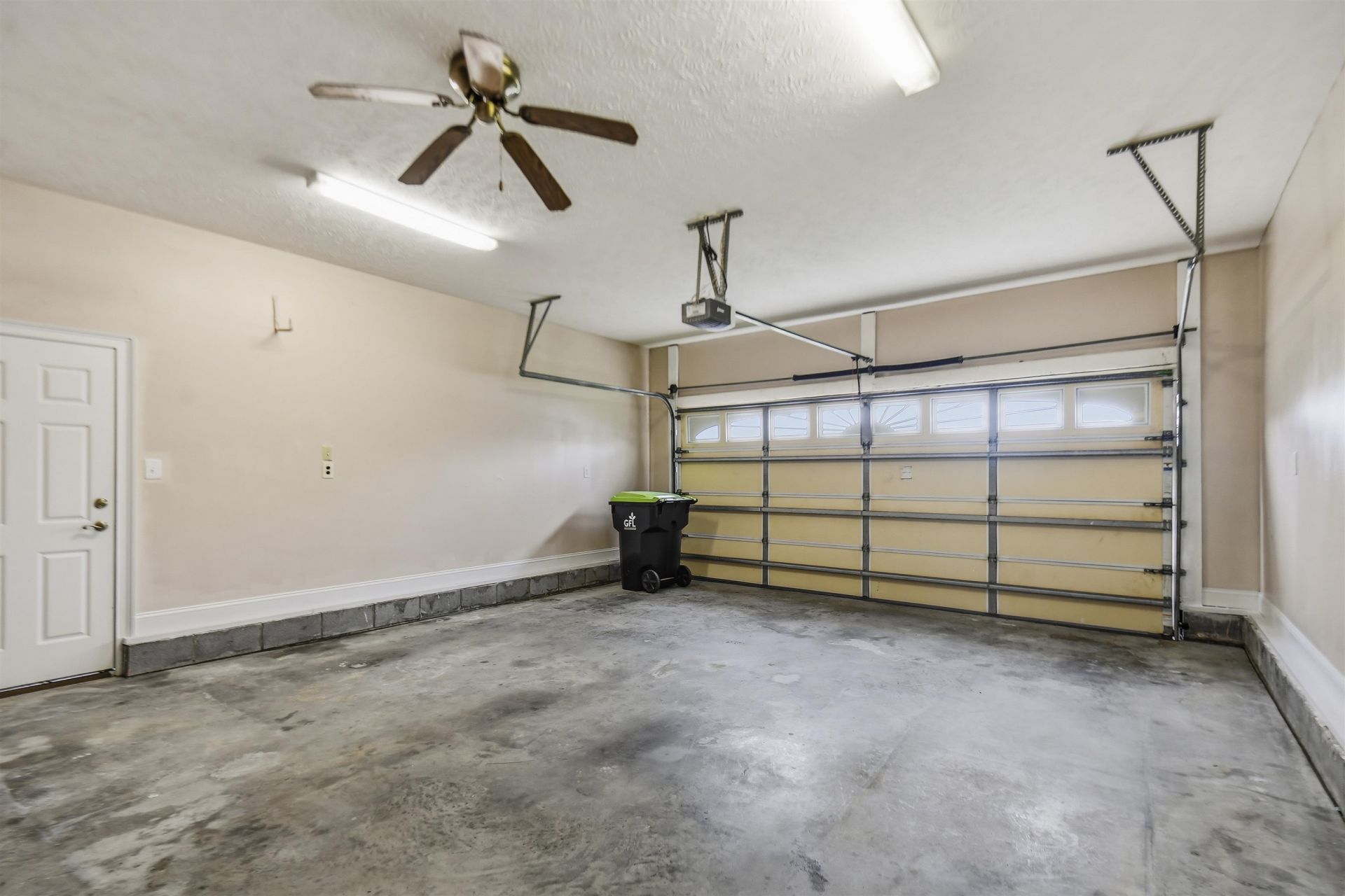 3600 Kingsley Dr. Photo 39