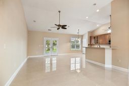 3600 Kingsley Dr. photo 4