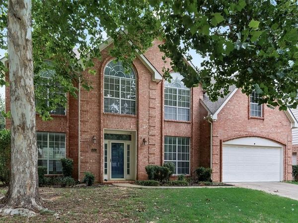 5313 Cambridge Court, Grapevine, TX 76051