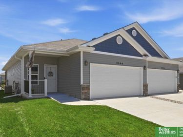 2868 Wagon Drive, Lincoln, NE 68507