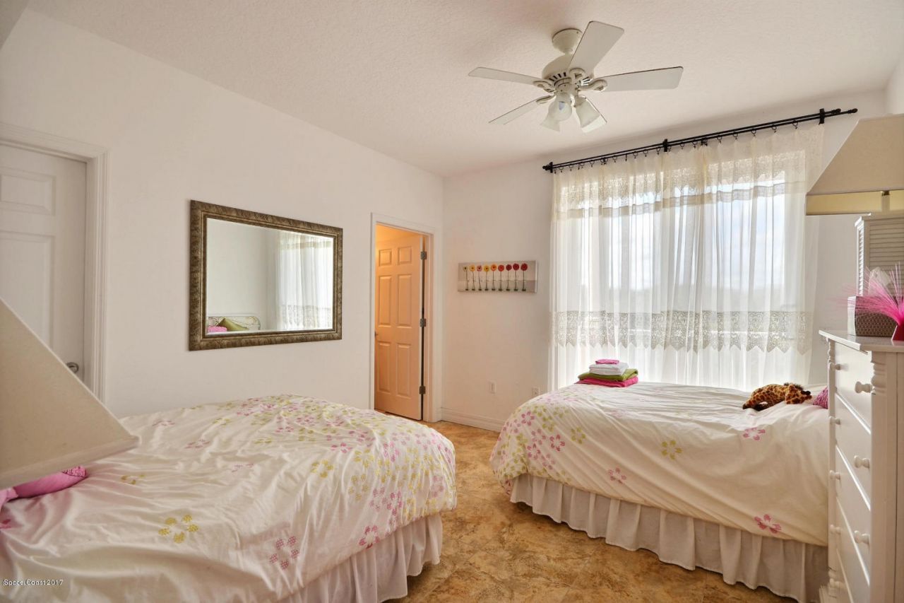 130 Warsteiner Way , Unit 204, Melbourne Beach, FL 32951 Photo