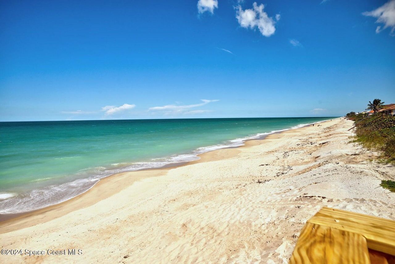 130 Warsteiner Way , Unit 204, Melbourne Beach, FL 32951 Photo