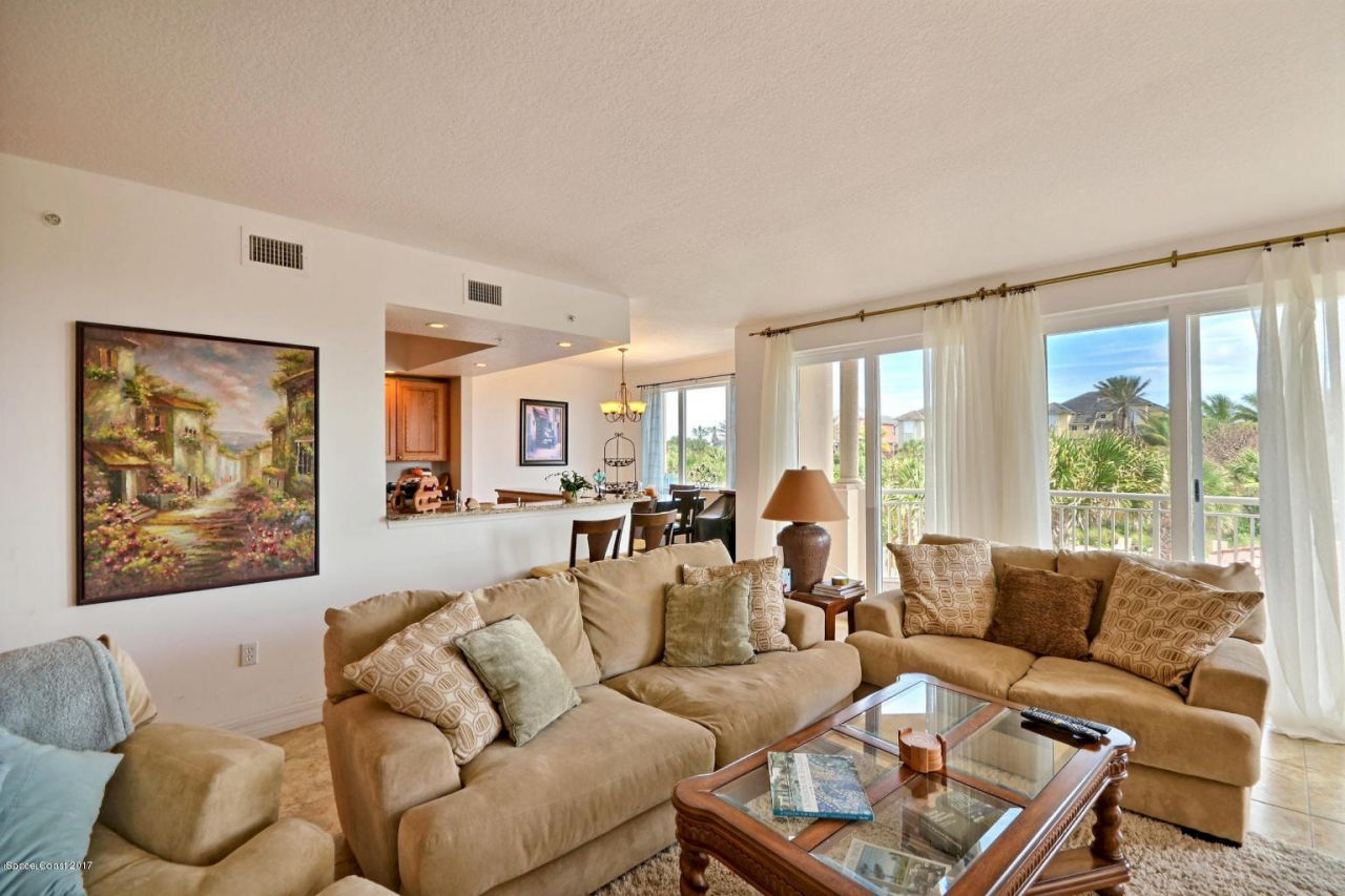 130 Warsteiner Way , Unit 204, Melbourne Beach, FL 32951 Photo