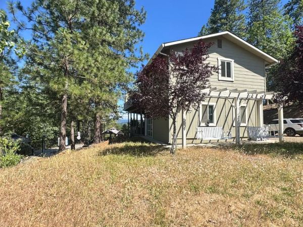 225 W Weimar Cross Rd, Colfax, CA 95713