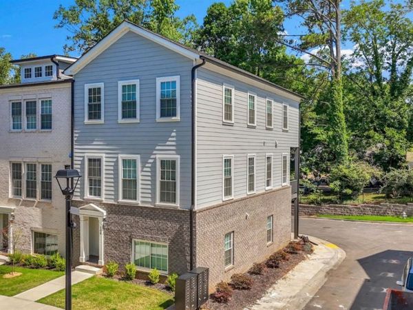 3165 Dogwood Drive, Unit 108, Hapeville, GA 30354