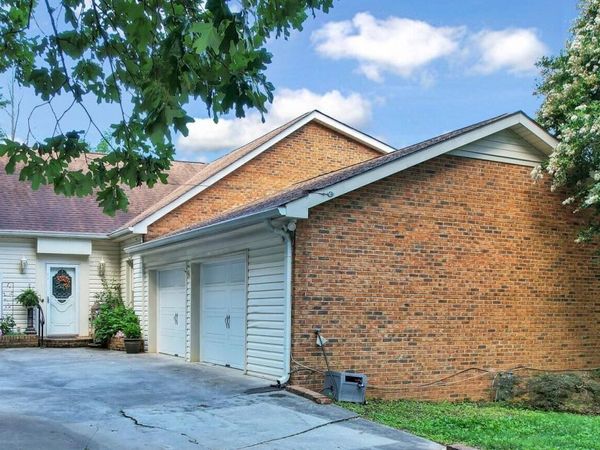 2818 Harris Circle NW, Cleveland, TN 37312