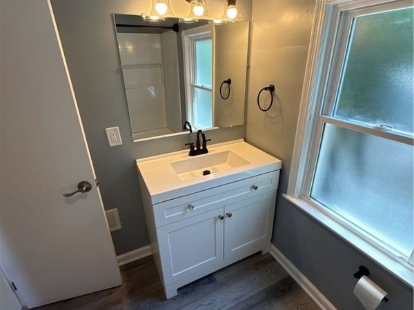 190 Meriden Road , Painesville, OH 44077
