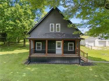 3367 Howenstine Drive SE, East Sparta, OH 44626