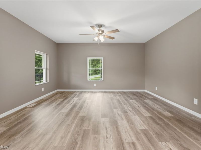 3367 Howenstine Drive SE, East Sparta, OH 44626 Photo 8
