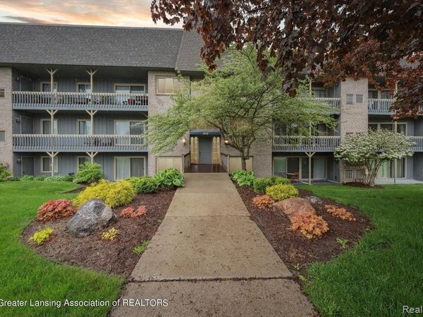 2926 Mount Hope Road, Meridian Twp, MI 48864