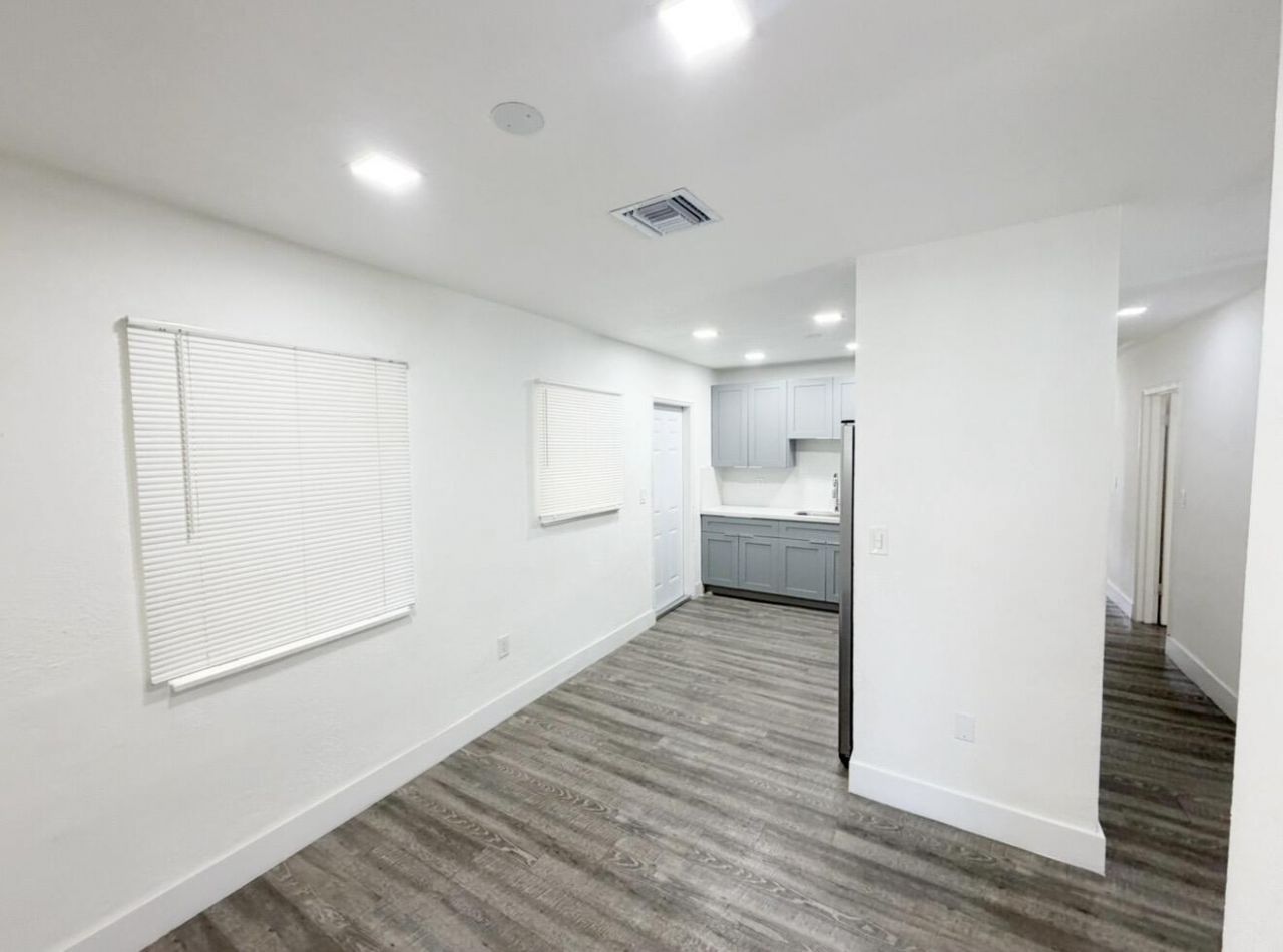 1135 NW 127th Street, North Miami, FL 33168 Photo