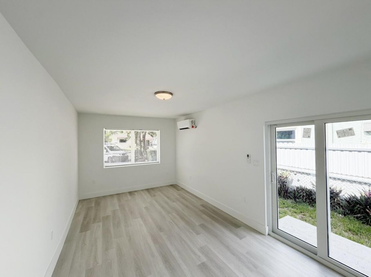 1135 NW 127th Street, North Miami, FL 33168 Photo