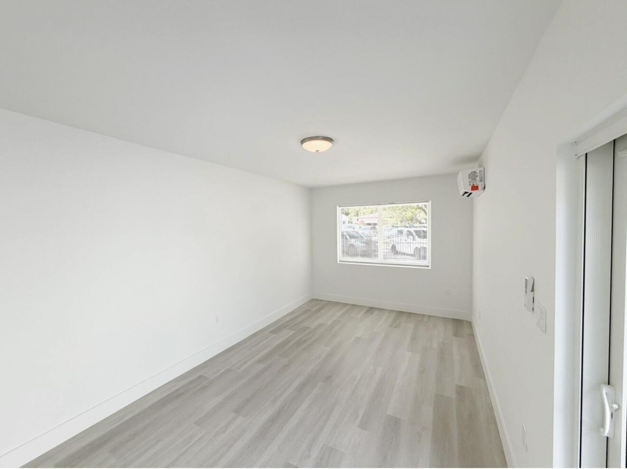 1135 NW 127th Street, North Miami, FL 33168 Photo