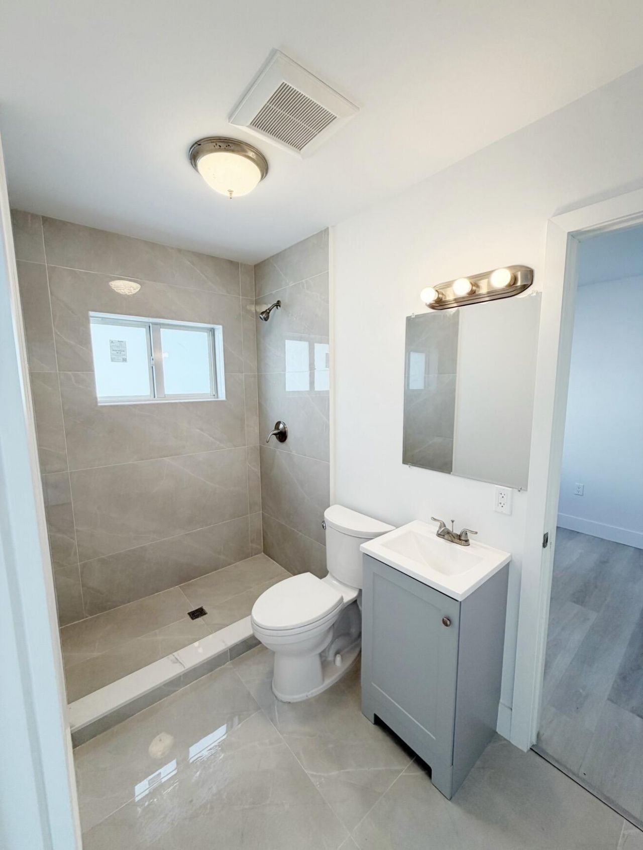 1135 NW 127th Street, North Miami, FL 33168 Photo