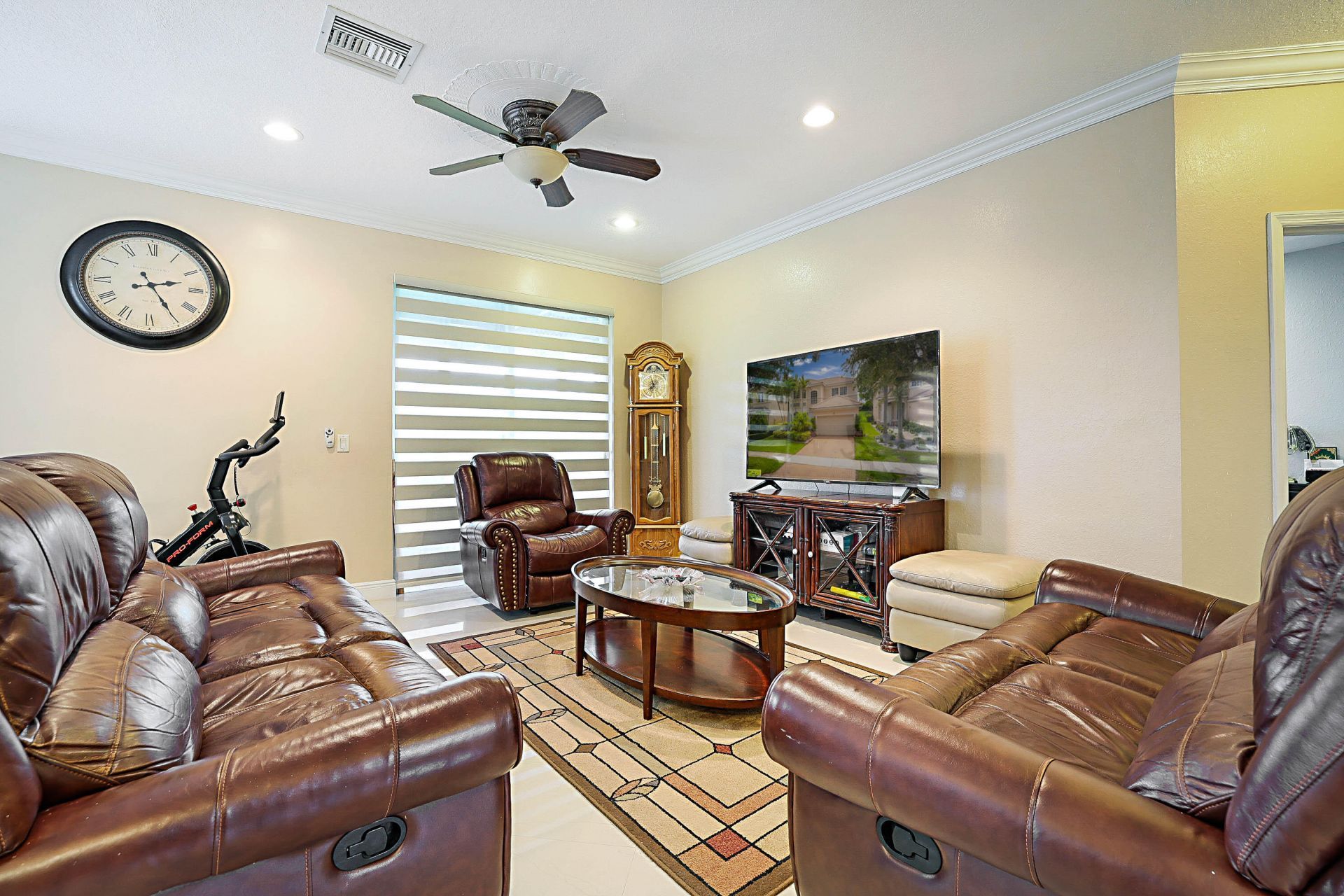 6401 SW 195th Avenue, Fort Lauderdale, FL 33332 Photo
