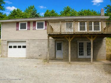 19 Sand Plant Road , Tunkhannock, PA 18657