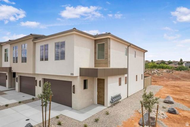 996 N Manen St, Washington, UT 84780 Main Photo