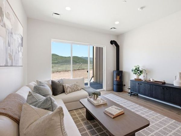 2376 BIG WILLOW TRL, Unit 205, Park City, UT 84060