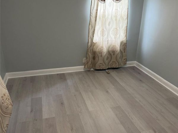 18316 64th Avenue , Fresh Meadows, NY 11365