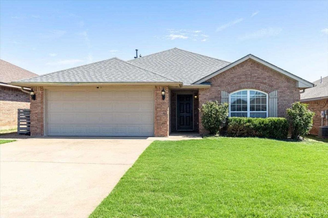 4808 SW Malcom Rd., Lawton, OK 73505 Main Photo