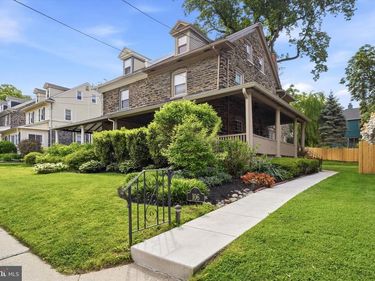 106 ELMWOOD AVENUE, NARBERTH, PA 19072