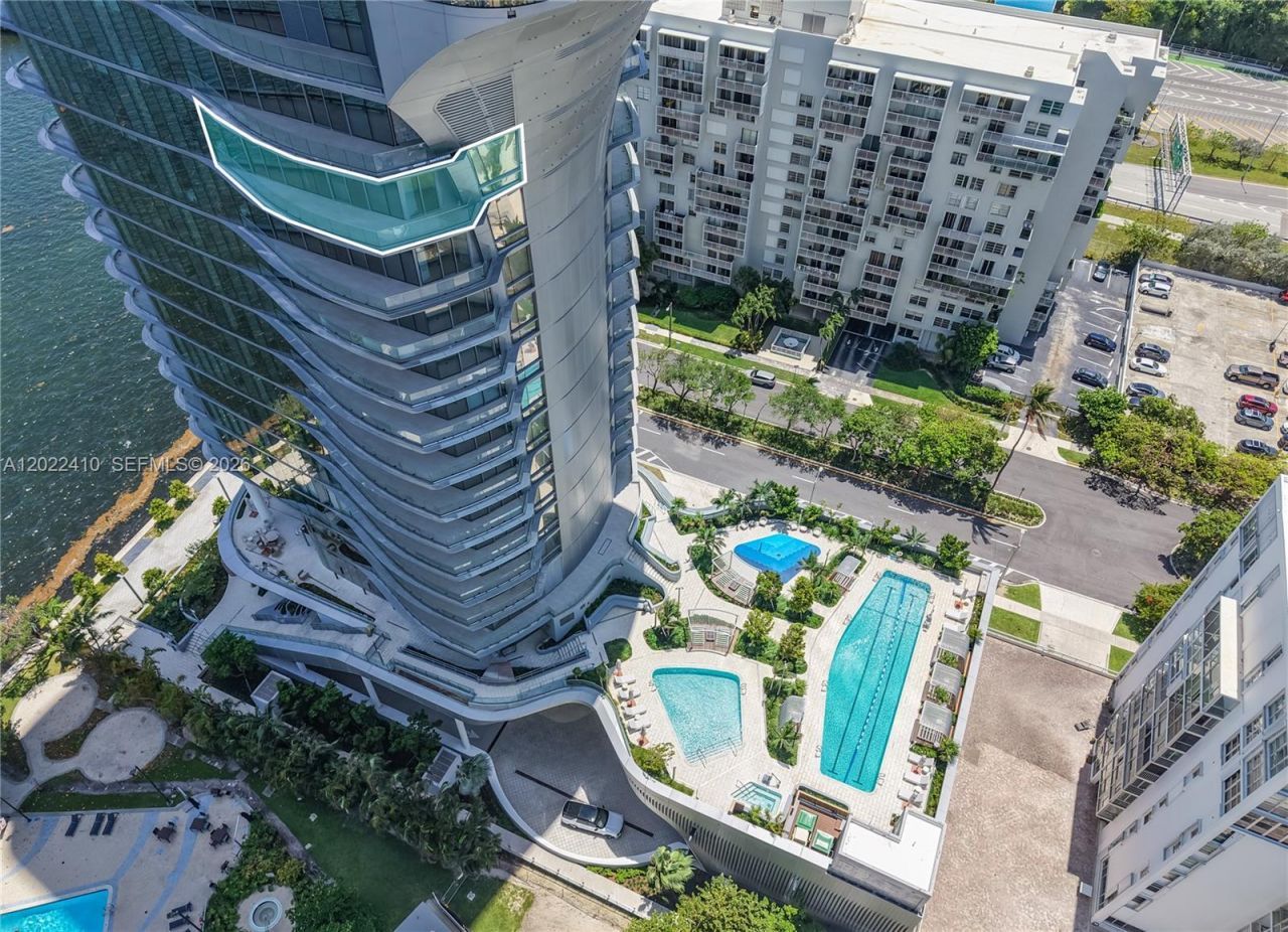 175 SE 25th Rd , Unit 1604, Miami, FL 33129 Photo