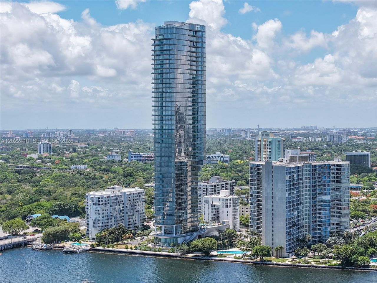 175 SE 25th Rd , Unit 1604, Miami, FL 33129 Photo