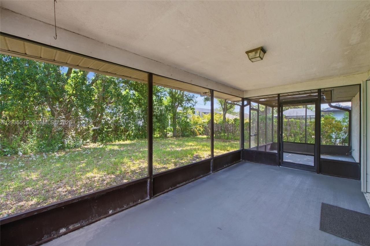 642 Nobles St , Sebastian, FL 32958 Photo