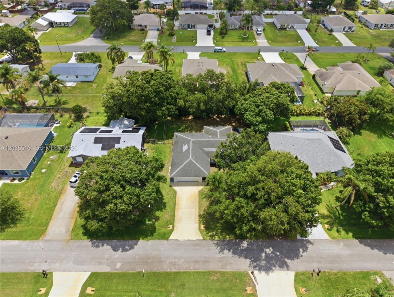642 Nobles St , Sebastian, FL 32958 Photo