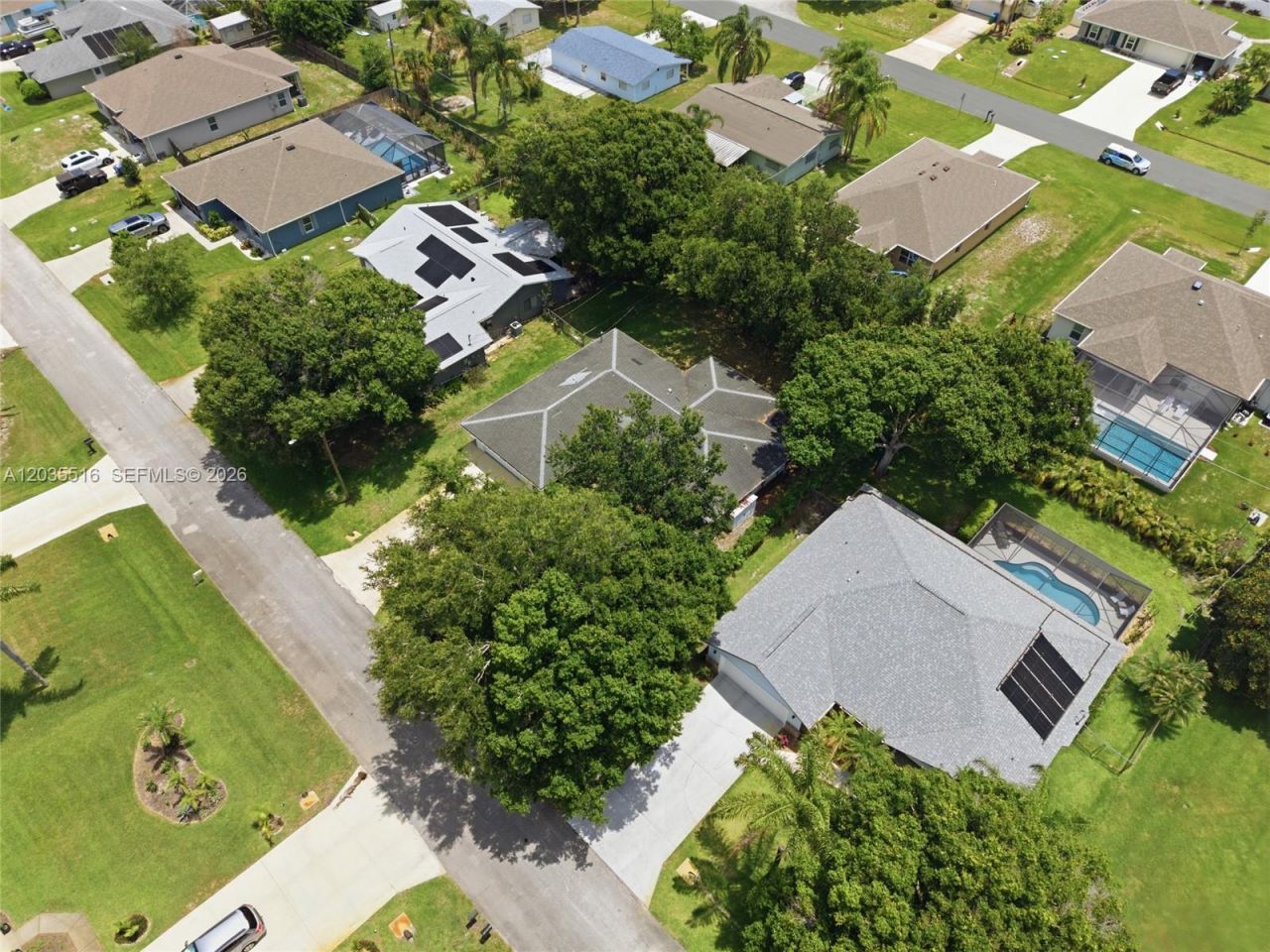 642 Nobles St , Sebastian, FL 32958 Photo