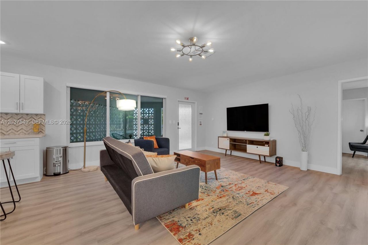 204 SW 19th Ave , Fort Lauderdale, FL 33312 Photo