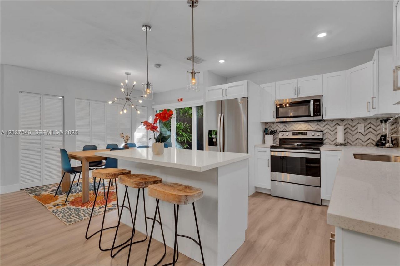 204 SW 19th Ave , Fort Lauderdale, FL 33312 Photo