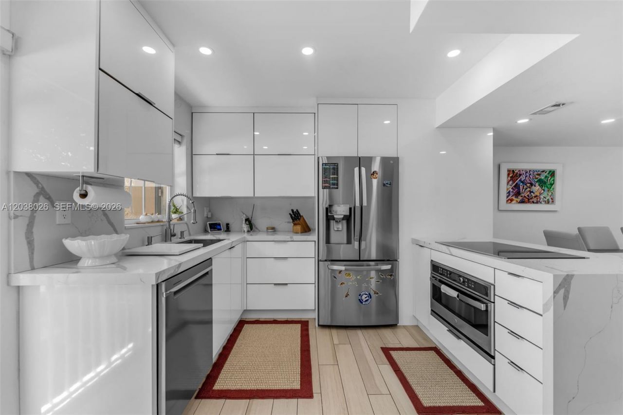 460 NW 86th Pl, Unit 101, Miami, FL 33126 Photo