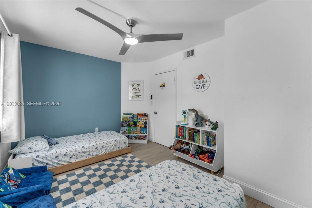460 NW 86th Pl, Unit 101, Miami, FL 33126 Photo