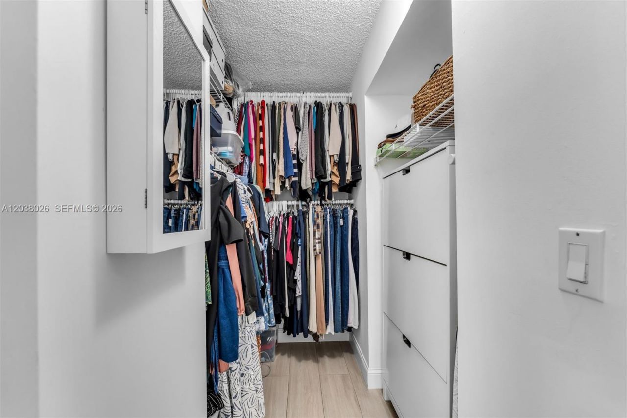 460 NW 86th Pl, Unit 101, Miami, FL 33126 Photo