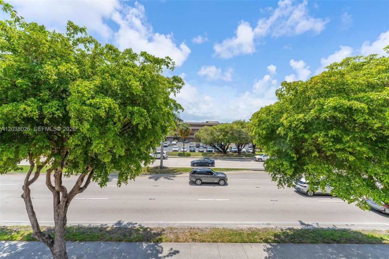 460 NW 86th Pl, Unit 101, Miami, FL 33126 Photo