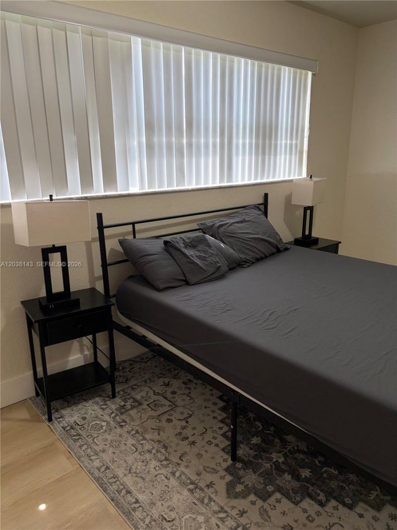 1635 Dewey St, Unit B, Hollywood, FL 33020 Photo