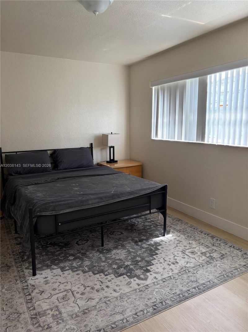 1635 Dewey St, Unit B, Hollywood, FL 33020 Photo