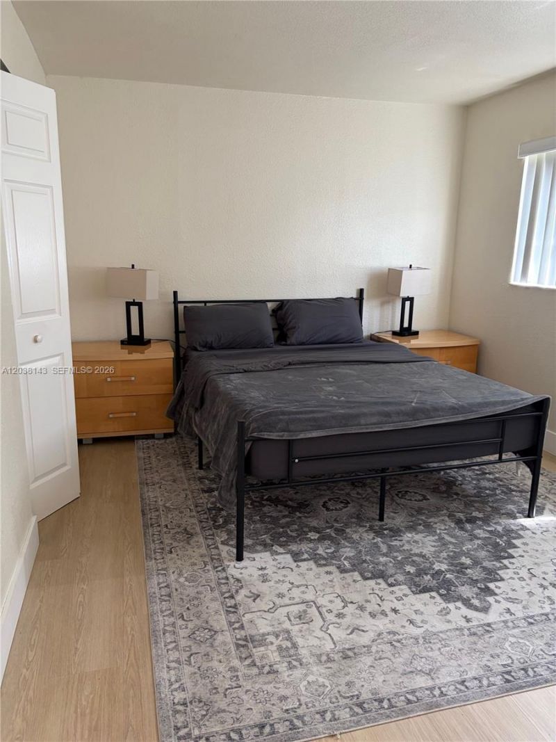 1635 Dewey St, Unit B, Hollywood, FL 33020 Photo