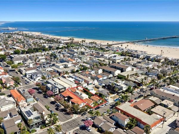 142 144 6th Street, Seal Beach, CA 90740