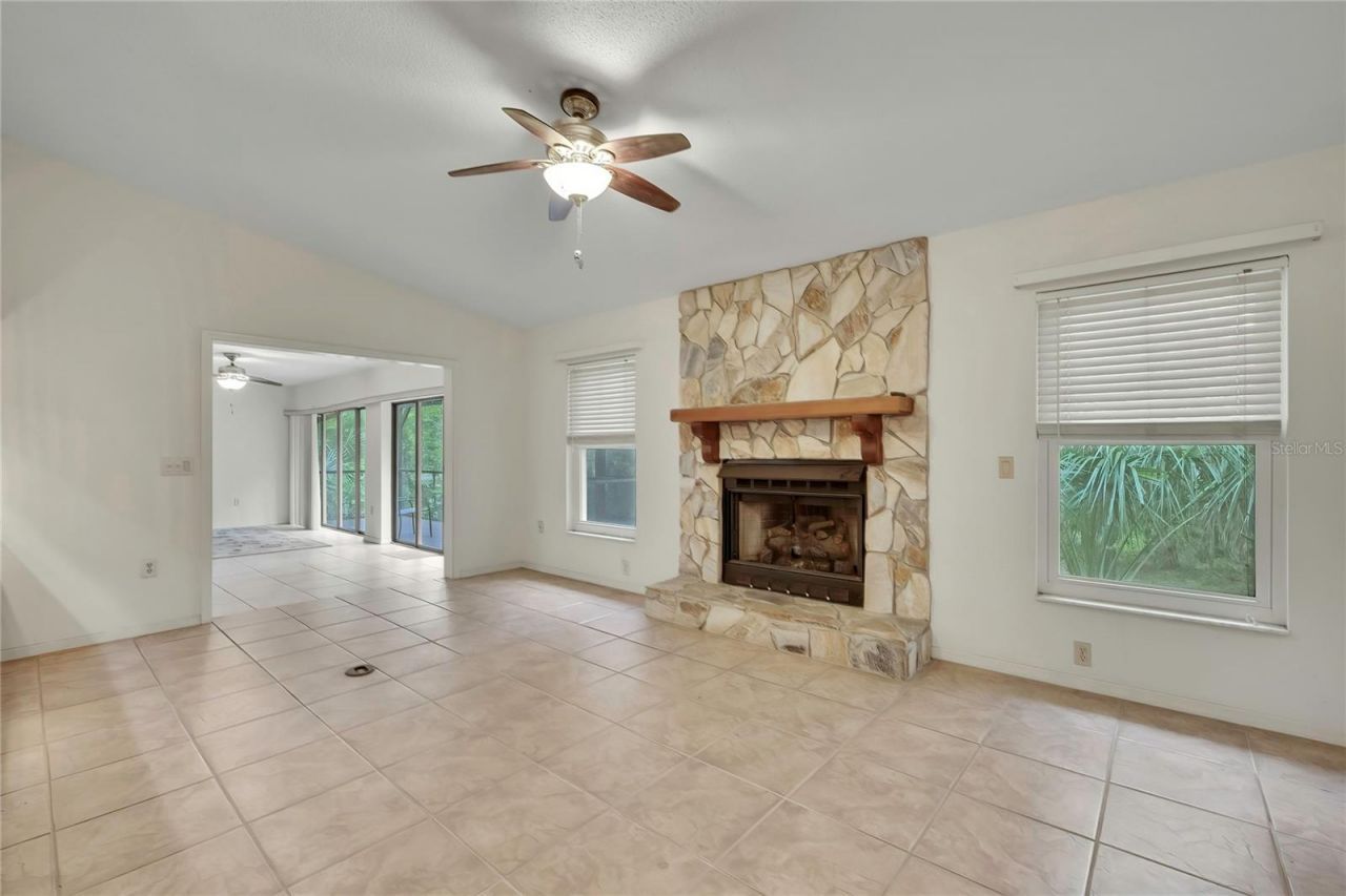 11587 W Timberlane Drive , Homosassa, FL 34448 Photo