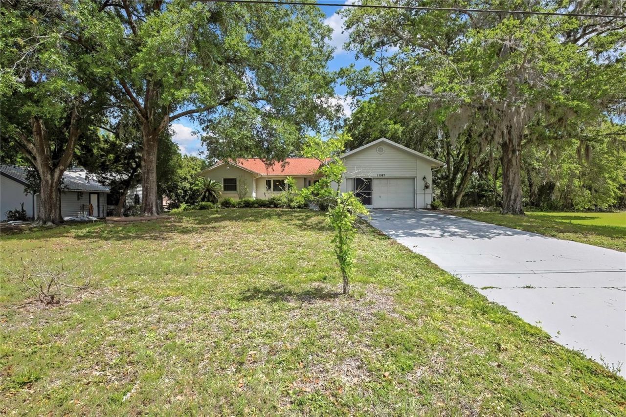 11587 W Timberlane Drive , Homosassa, FL 34448 Photo
