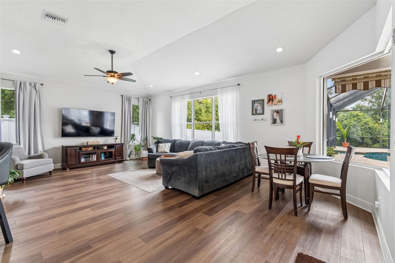 10524 Mistflower Lane, Tampa, FL 33647 Photo