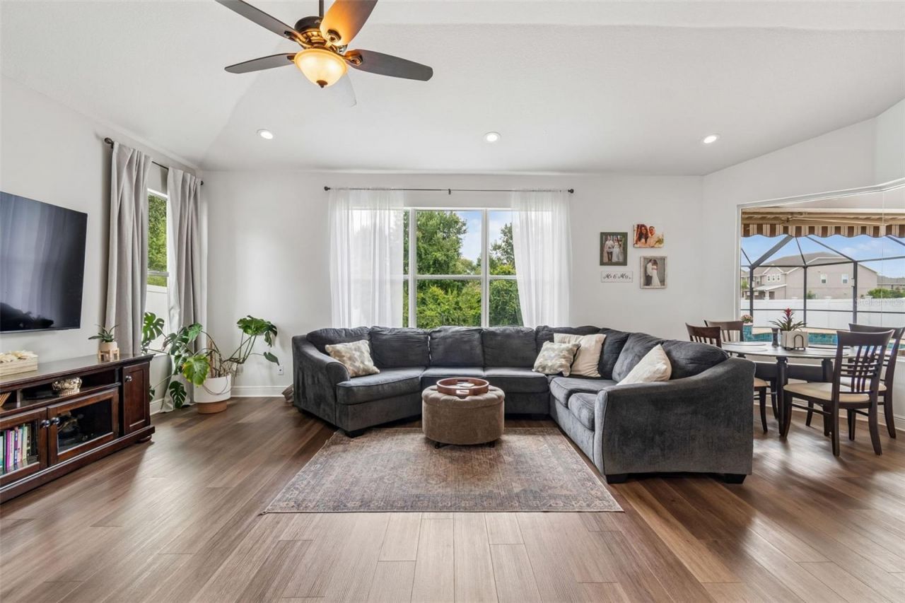 10524 Mistflower Lane, Tampa, FL 33647 Photo