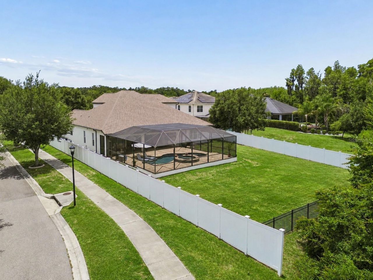 10524 Mistflower Lane, Tampa, FL 33647 Photo
