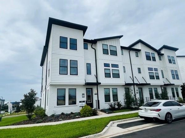 15501 HAMLIN PARK DRIVE , WINTER GARDEN, FL 34787