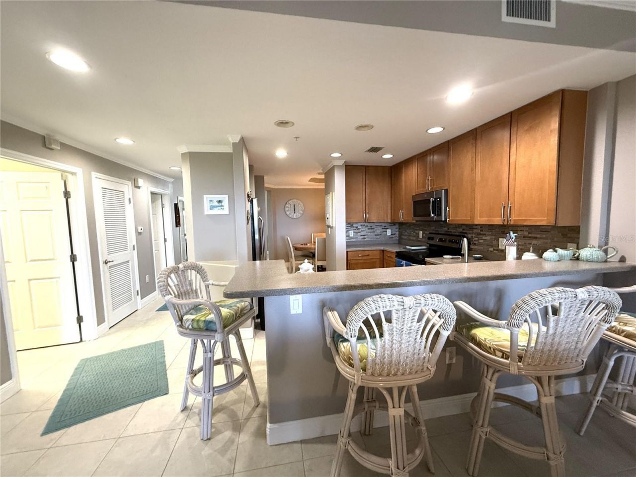 7296 Marathon Drive , Unit 402, Seminole, FL 33777 Photo